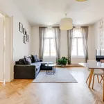 Pronajměte si 2 ložnic/e byt o rozloze 85 m² v Prague