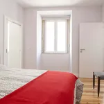 Rent 4 bedroom apartment in Lisboa