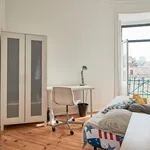 Rent 7 bedroom apartment in Lisbon