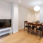 Rent 1 bedroom apartment of 47 m² in Porto