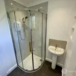 Rent 2 bedroom flat in Edinburgh