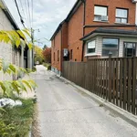 Rent 3 bedroom house of 363 m² in Toronto (Dovercourt-Wallace Emerson-Junction)