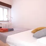 Rent 3 bedroom apartment in Lisbon