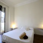 Rent a room of 180 m² in valencia