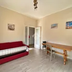 Rent 2 bedroom apartment of 65 m² in Roma