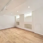 Maison de 6973 m² avec 2 chambre(s) en location à Bruxelles