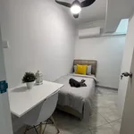 Rent 1 bedroom apartment of 11 m² in Singapore