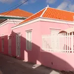 Rent 3 bedroom house in Willemstad