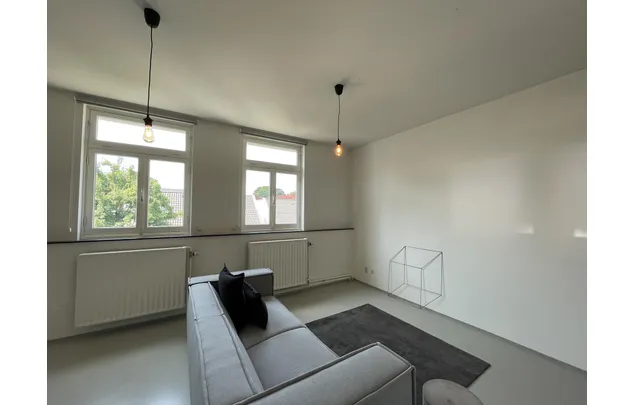 Huur 1 slaapkamer appartement van 45 m² in Maastricht