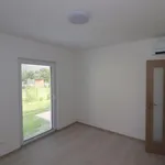 Pronajměte si 1 ložnic/e dům o rozloze 98 m² v Қараөзен ауылдық округі