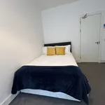 Rent 4 bedroom flat in Scotland