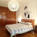 Rent 3 bedroom apartment of 135 m² in Milan