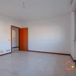 Rent 4 bedroom apartment of 80 m² in Ivrea