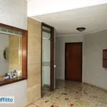 Rent 2 bedroom apartment of 60 m² in Milan