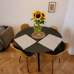 Miete 3 Schlafzimmer wohnung von 67 m² in München