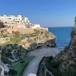 Rent 2 bedroom apartment of 60 m² in Polignano a Mare