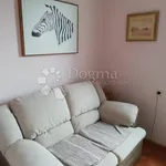 Najam 2 spavaće sobe stan od 70 m² u Matulji