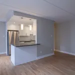 Appartement de 764 m² avec 2 chambre(s) en location à Saint-Lambert