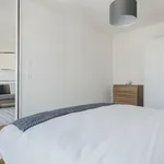 Miete 2 Schlafzimmer wohnung von 58 m² in Zürich