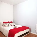 Rent a room in Madrid