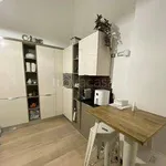 Rent 5 bedroom apartment of 110 m² in Genova