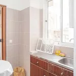 Rent 5 bedroom apartment in Coimbra