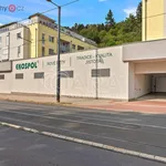 Pronajměte si 2 ložnic/e byt o rozloze 498 m² v Praha