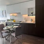 Appartement de 645 m² avec 2 chambre(s) en location à Vaughan (Vaughan Corporate Centre)