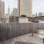 Rent 2 bedroom apartment in Manhattan