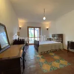 Rent 4 bedroom apartment of 322 m² in Rome