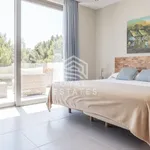 Rent 4 bedroom house in Cala Llonga