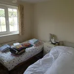 Rent 3 bedroom house in East Staffordshire