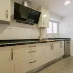 Rent a room of 90 m² in valencia