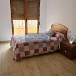 Alquilo 3 dormitorio apartamento de 98 m² en Albacete