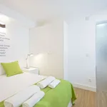 Rent 1 bedroom apartment of 35 m² in lisbon