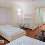 Affitto 2 camera appartamento di 60 m² in Naples