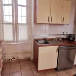 Appartement de 100 m² avec 5 chambre(s) en location à Bourges