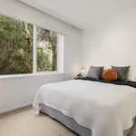 Rent 2 bedroom apartment in Elwood