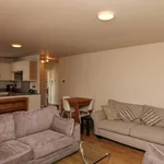 Rent 3 bedroom apartment in West Midlands