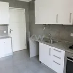 Rent 4 bedroom apartment of 144 m² in Lisbon