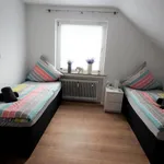 Miete 5 Schlafzimmer wohnung von 65 m² in Bergisch Gladbach