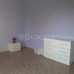 Affitto 5 camera appartamento di 122 m² in Alessandria