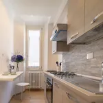 Rent 1 bedroom apartment of 70 m² in Florence