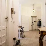 Rent 5 bedroom apartment in Rome