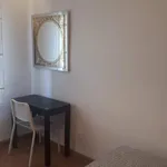 Rent 3 bedroom apartment in Madrid