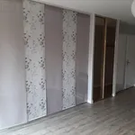 Rent 1 bedroom apartment of 31 m² in Laval