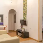 Rent a room of 110 m² in Madrid