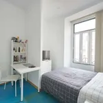 Rent a room in lisbon