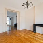 Rent 9 bedroom house of 288 m² in Den Haag