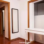 Rent a room of 130 m² in Madrid